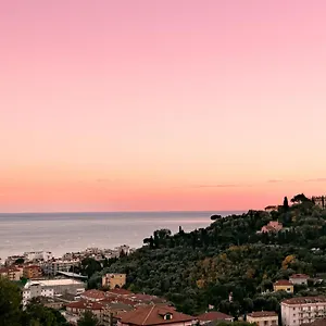 panorama-suite.hotelitalianriviera.com/